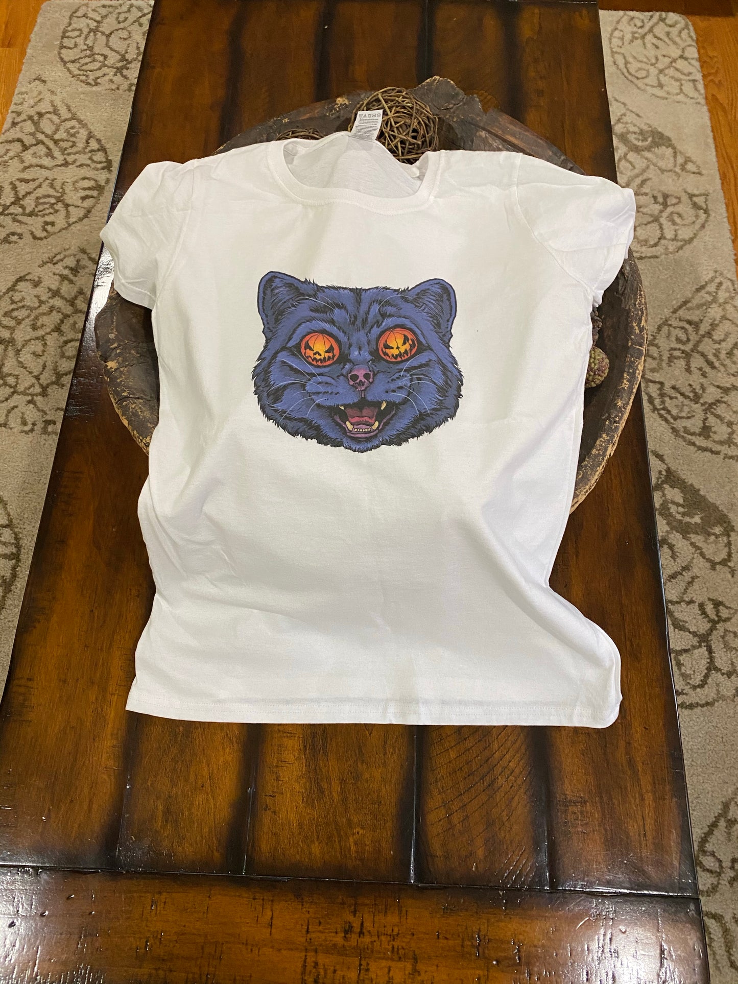Halloween cat graphic T woman’s shirt - cute Halloween cat stickers - Halloween pumpkin cat stickers