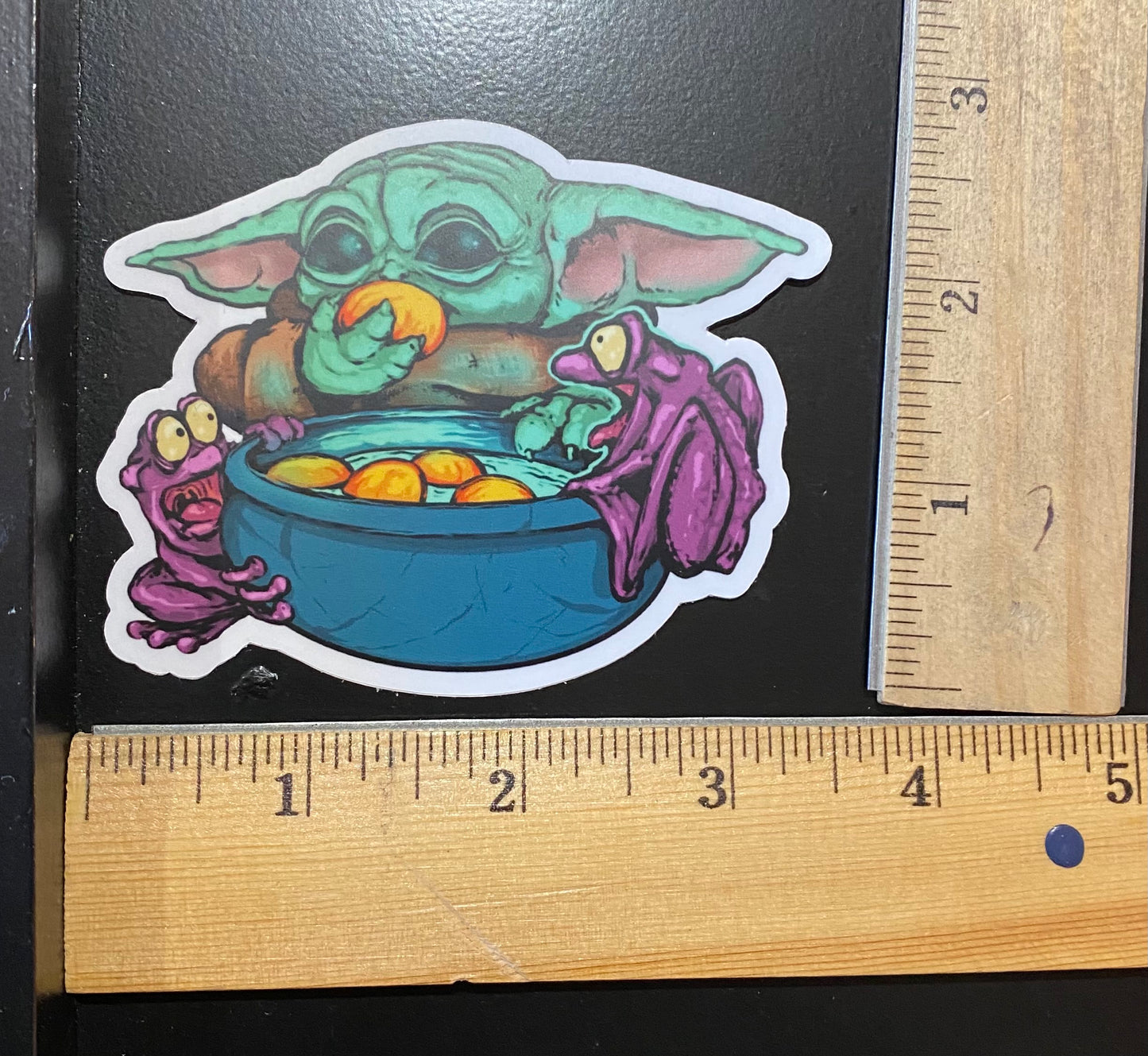 The child egg eating super cute sticker - frogs trending baby yoda stickers