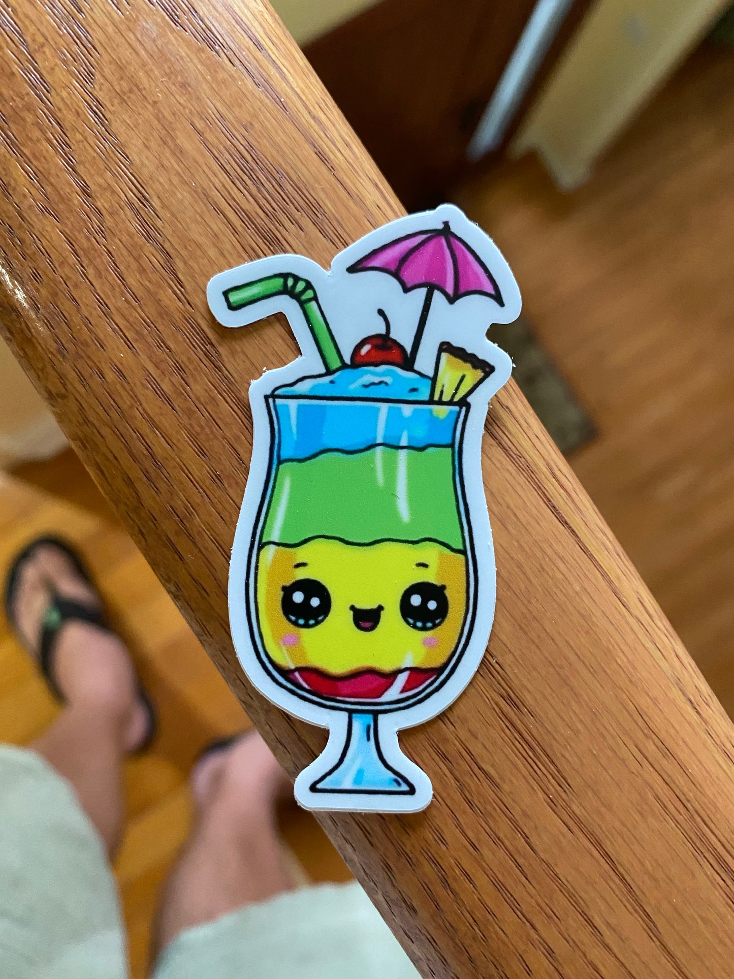 Beach smiling drink sticker - beach drinks