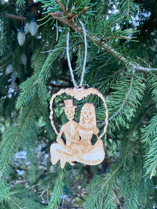 Sugar skull couple till death do us apart wood ornament